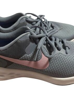 Nike Women’s Gray Sneakers with Pink Swoosh NWOB